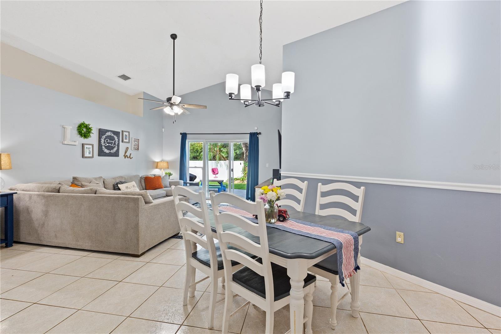EASTLAKE OAKS PH 1 - Residential