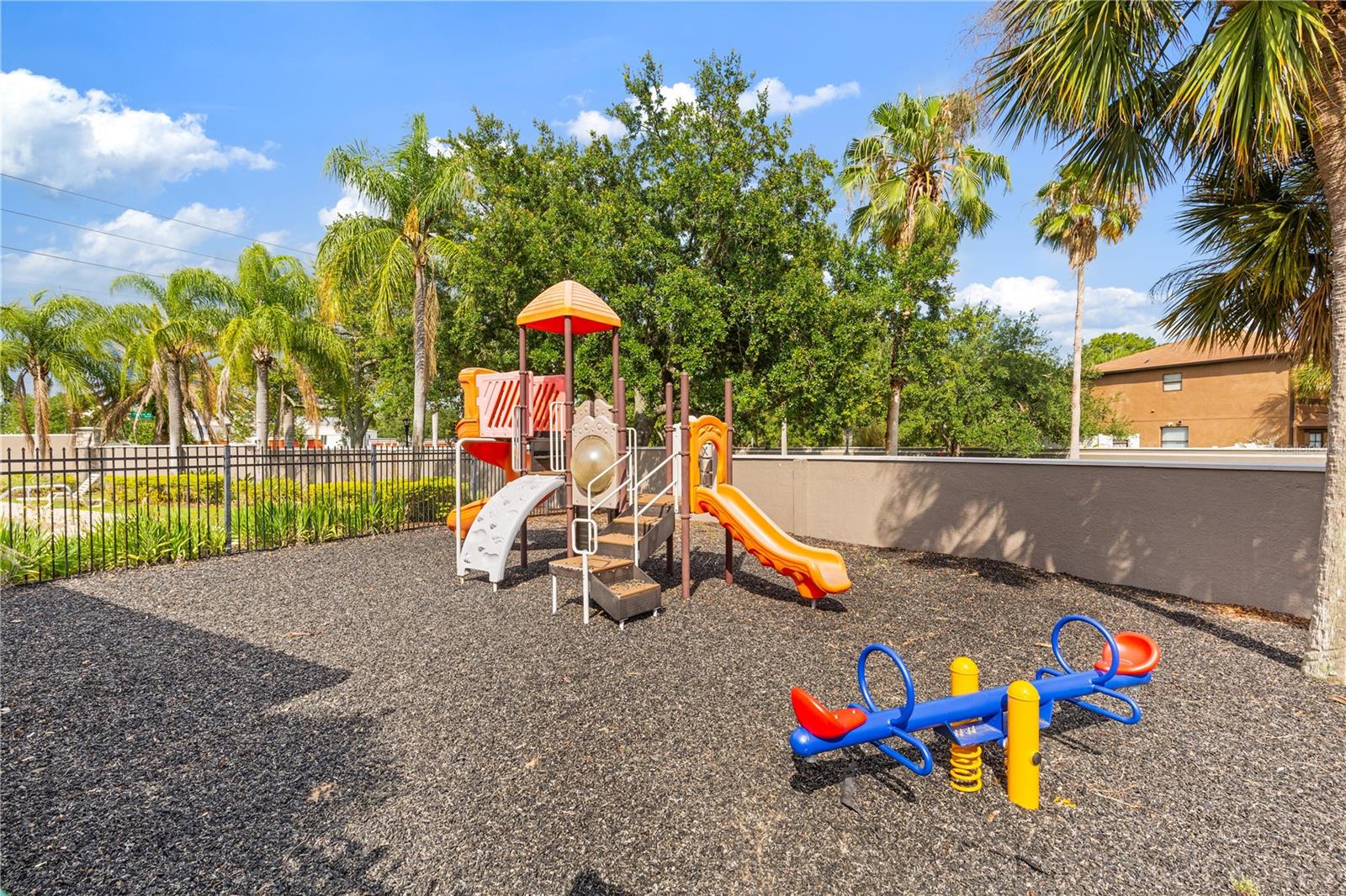 EASTLAKE OAKS PH 1 - Residential