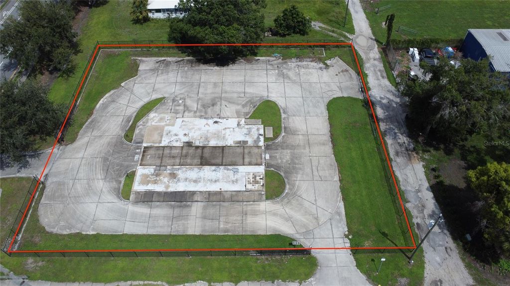 Photo of 202 N Desoto Avenue, Arcadia, FL 34266 (MLS # C7514804)