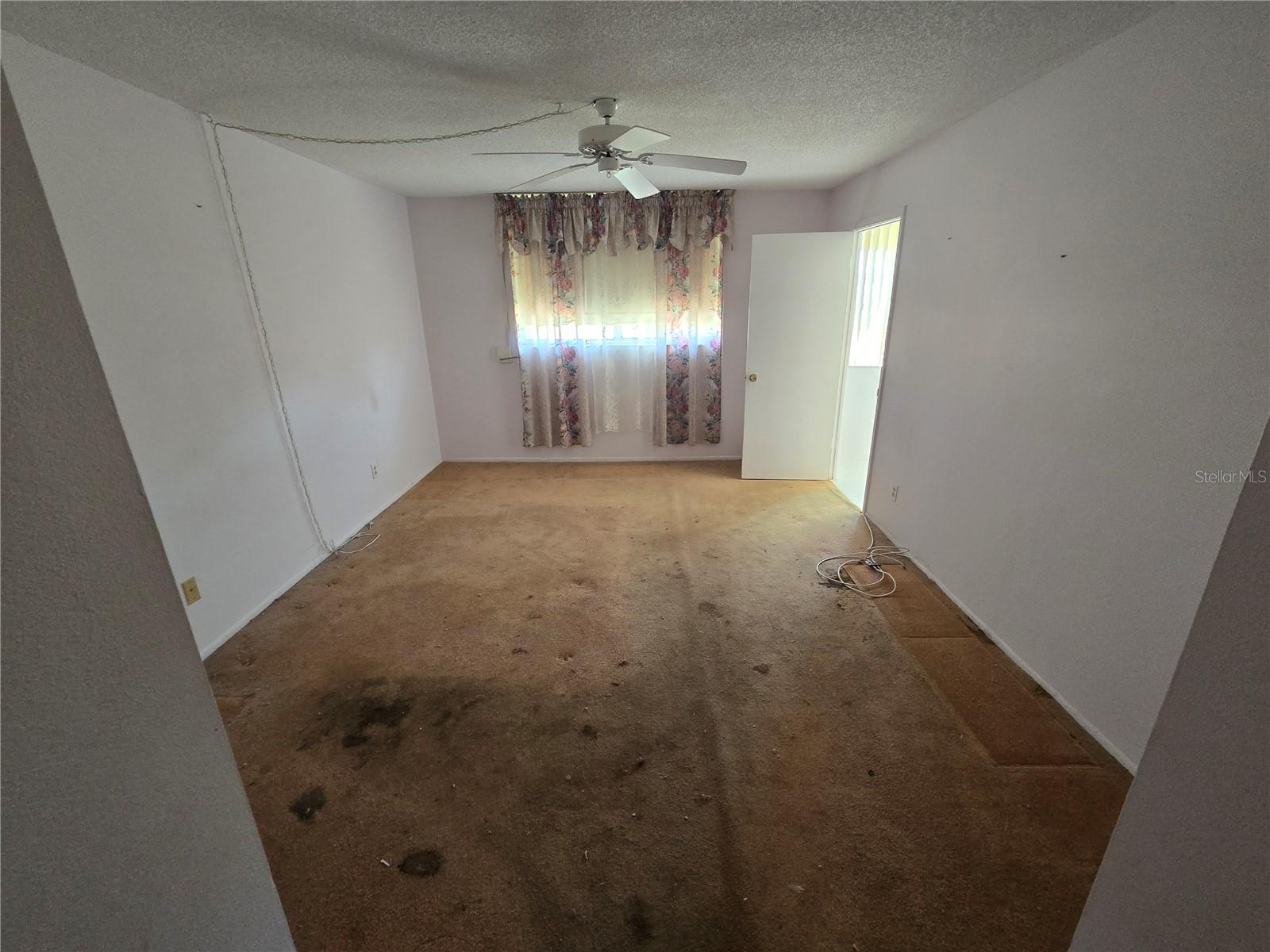 WINSTON PARK NORTHEAST - Residential