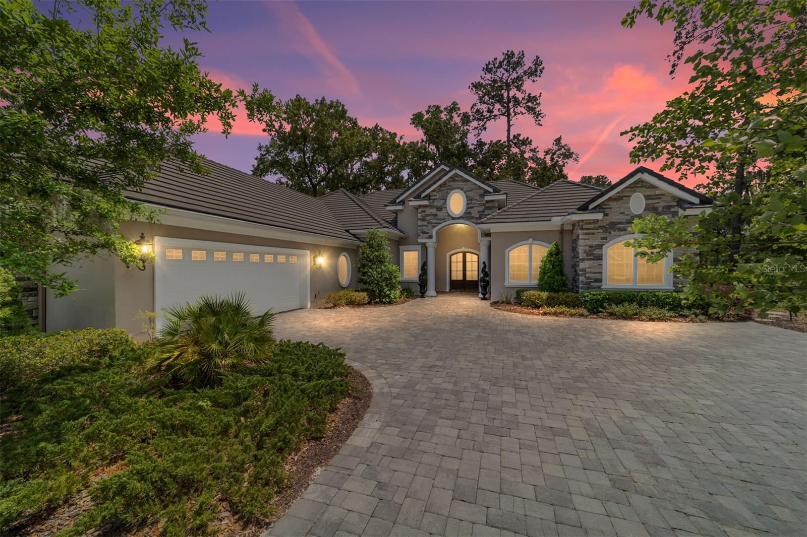 GOLDEN OCALA - Residential