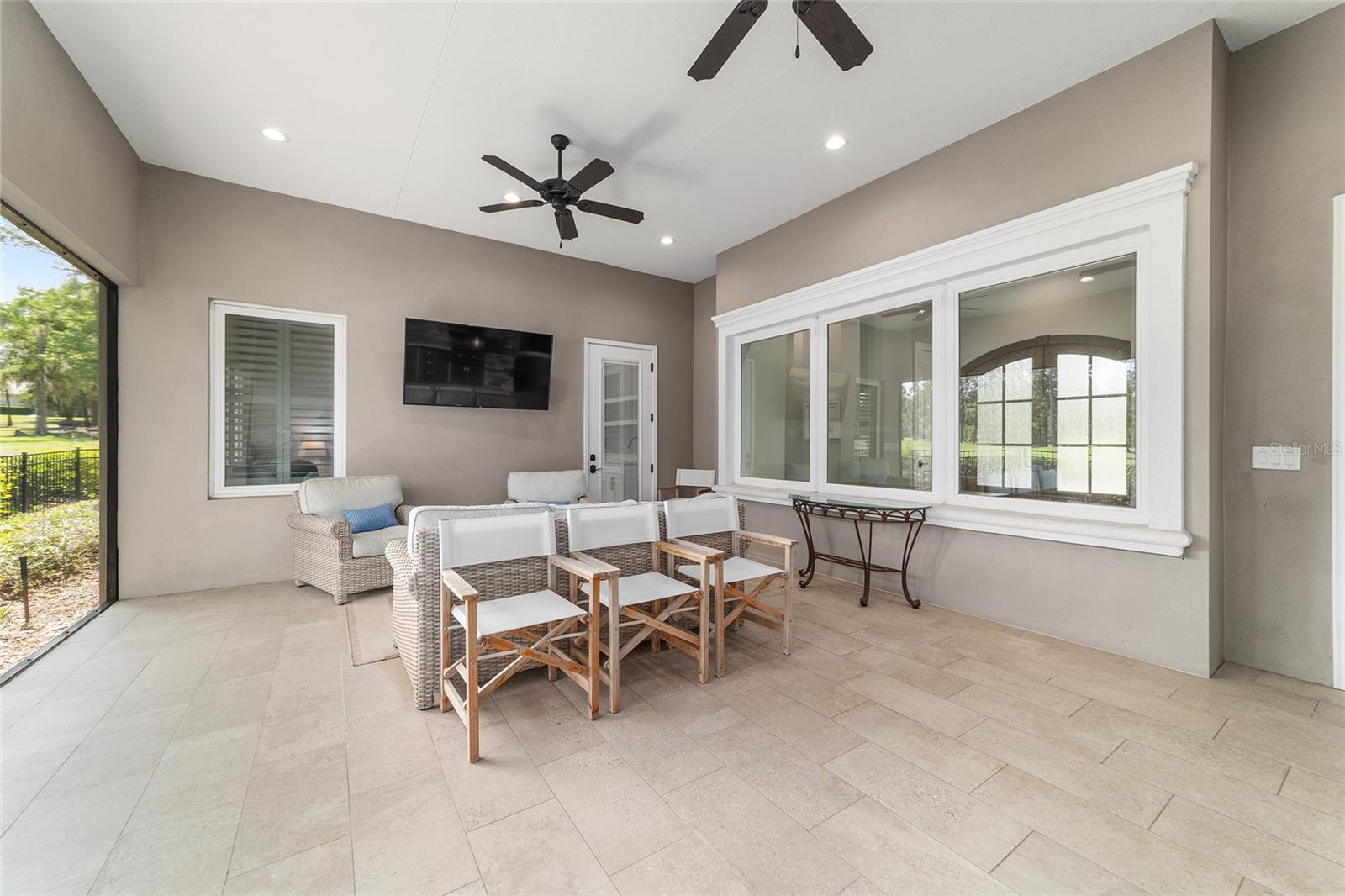GOLDEN OCALA - Residential