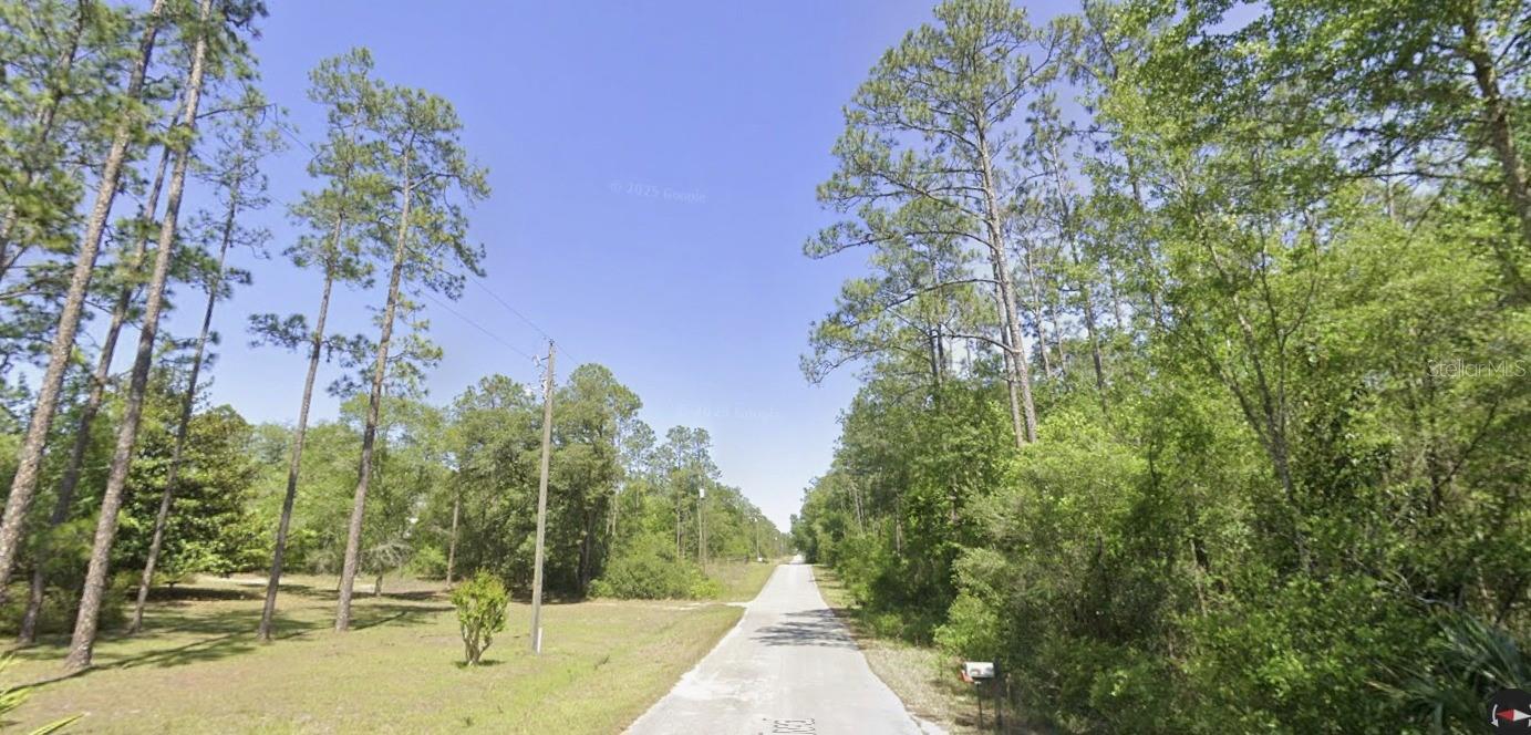 RAINBOW LAKES ESTATE - Land