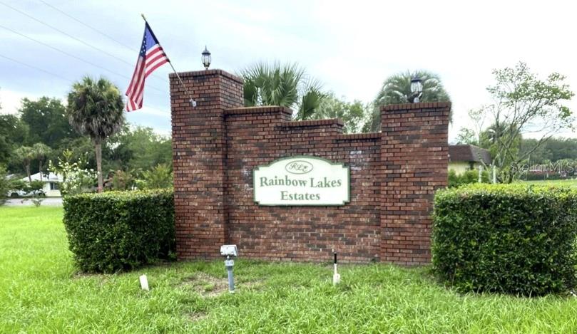 RAINBOW LAKES ESTATE - Land