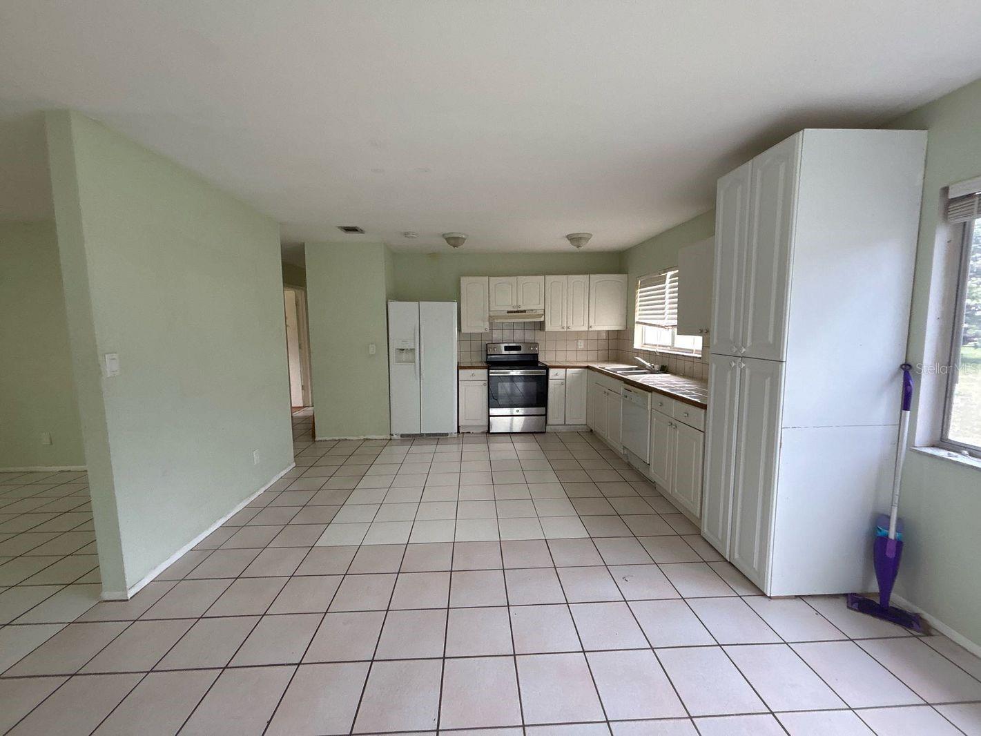 2156 SE SHELTER DRIVE