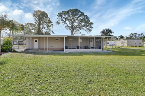 A home in PORT ORANGE