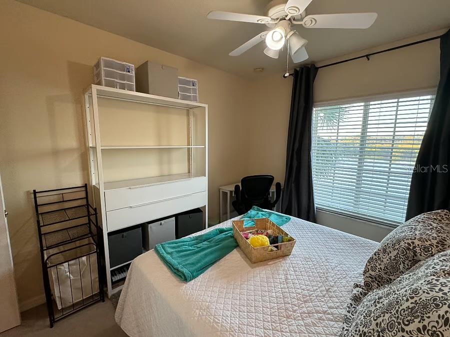 LAKESIDE VILLAGE TOWNHOME - Residential Lease