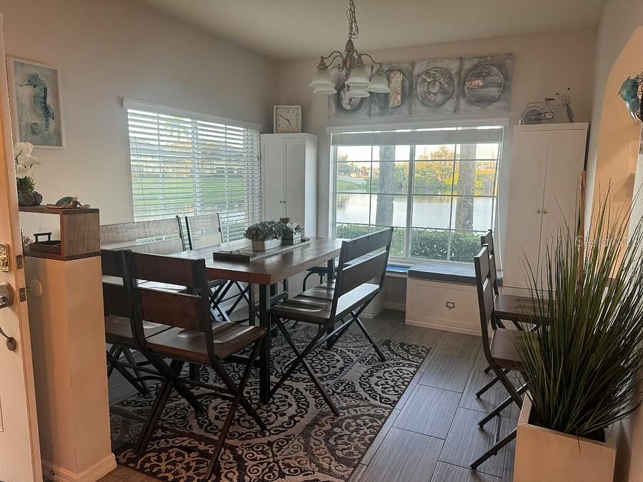 LAKESIDE VILLAGE TOWNHOME - Residential Lease