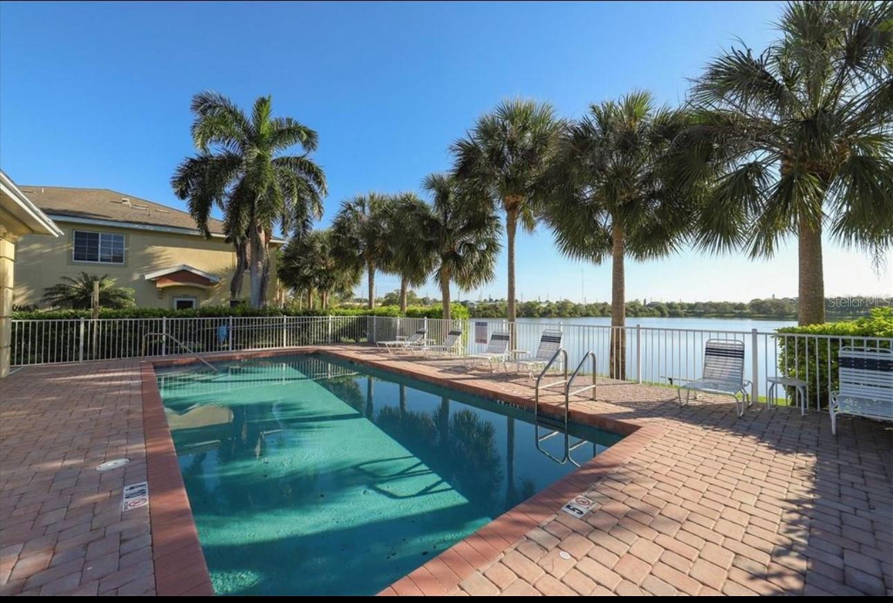 LAKESIDE VILLAGE TOWNHOME - Residential Lease