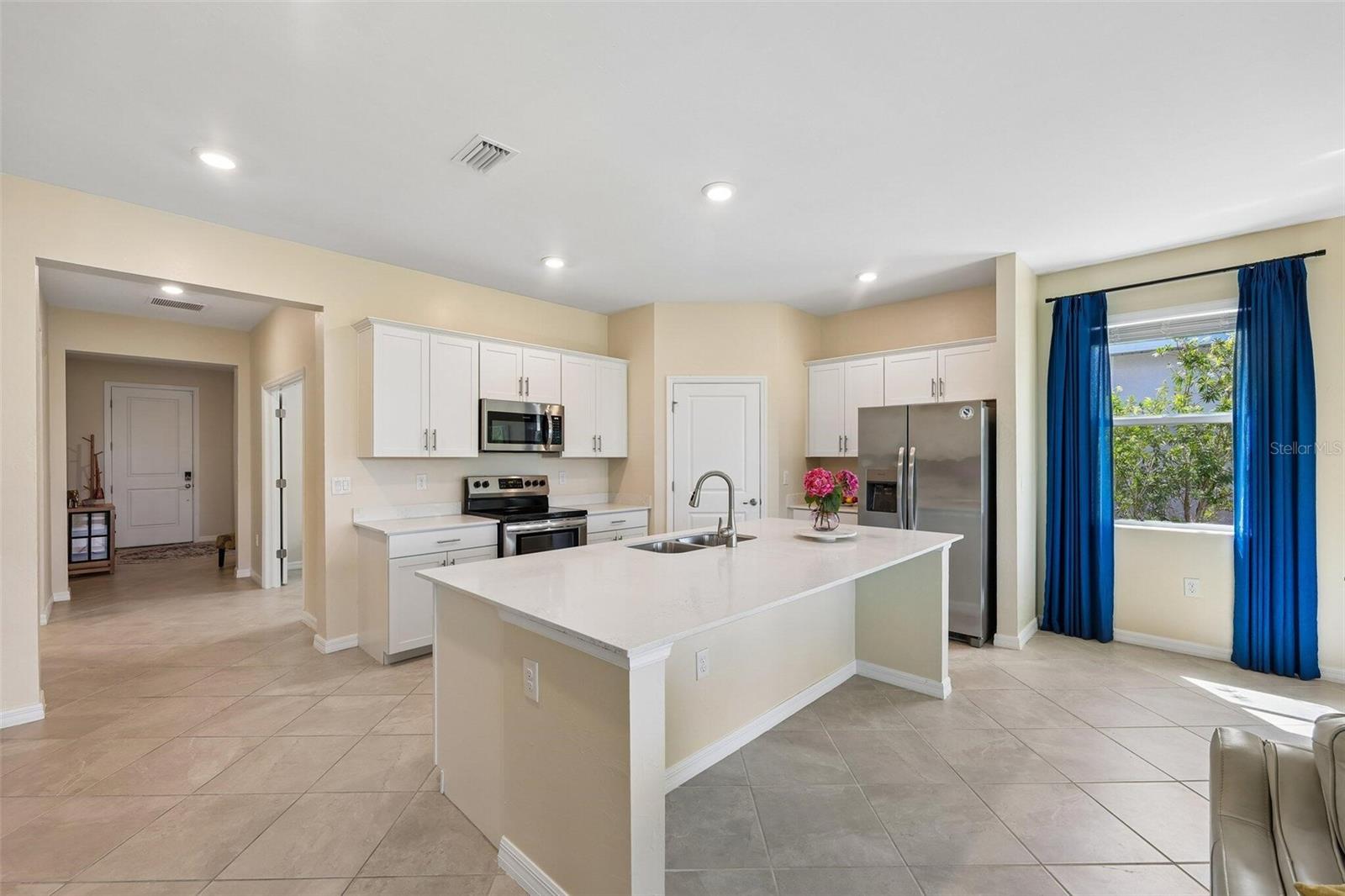 ANTIGUA/WELLEN PARK - Residential