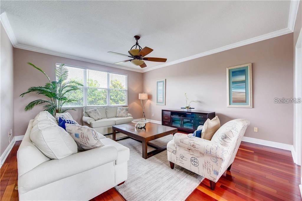 LAKE SHEEN RESERVE PH 01 48 43 - Residential Lease