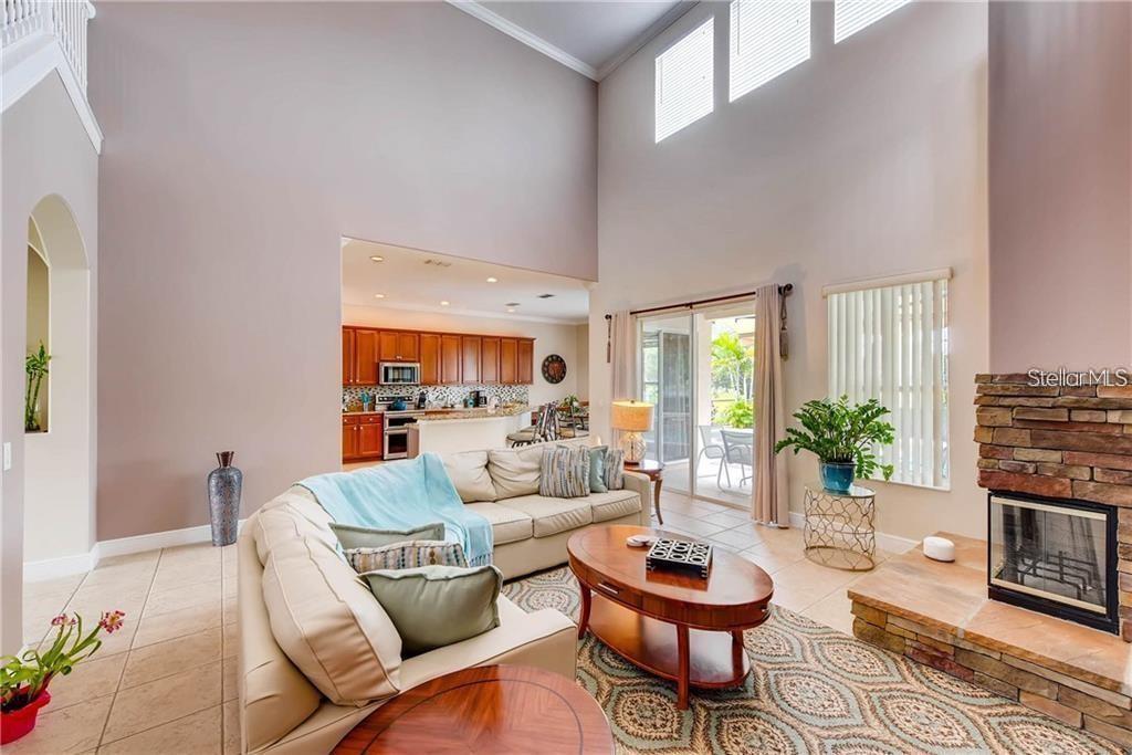 LAKE SHEEN RESERVE PH 01 48 43 - Residential Lease