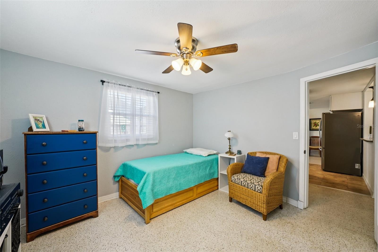 BEACON SQUARE - Residential