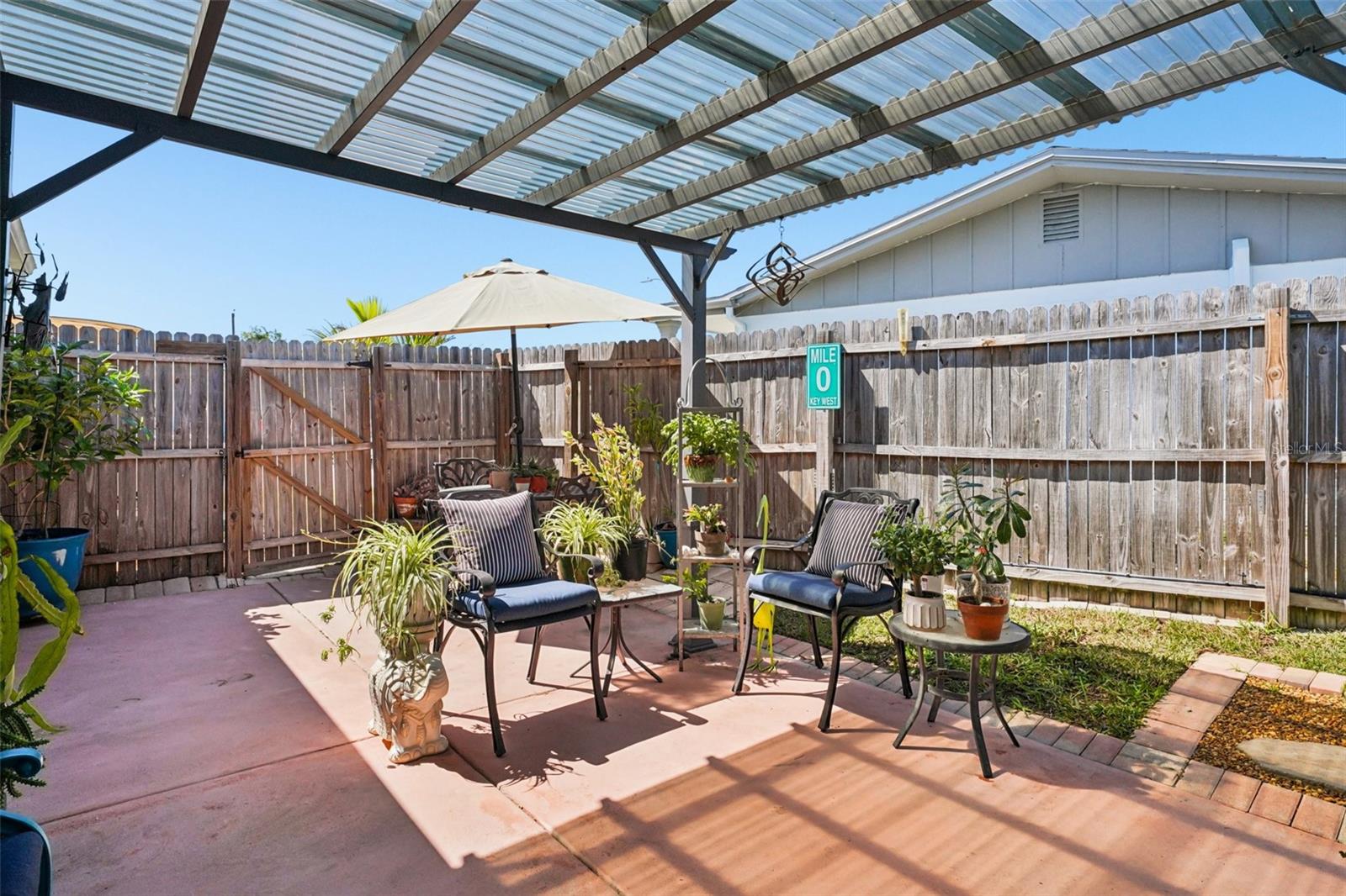 BEACON SQUARE - Residential