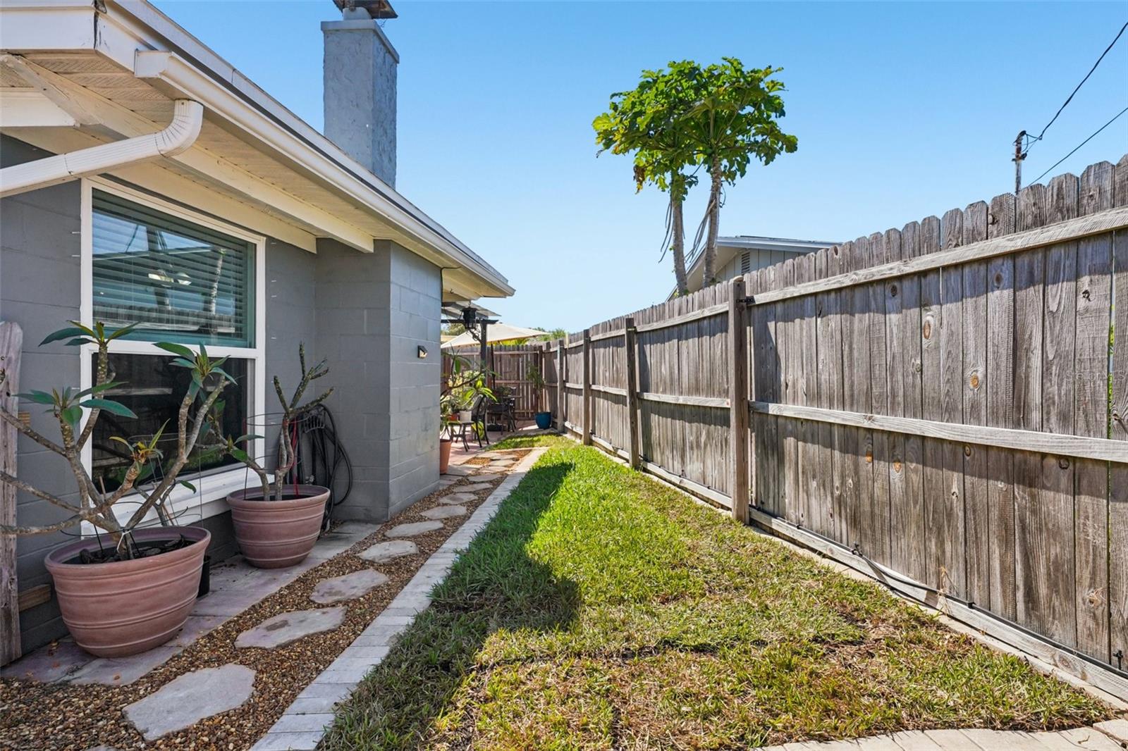 BEACON SQUARE - Residential