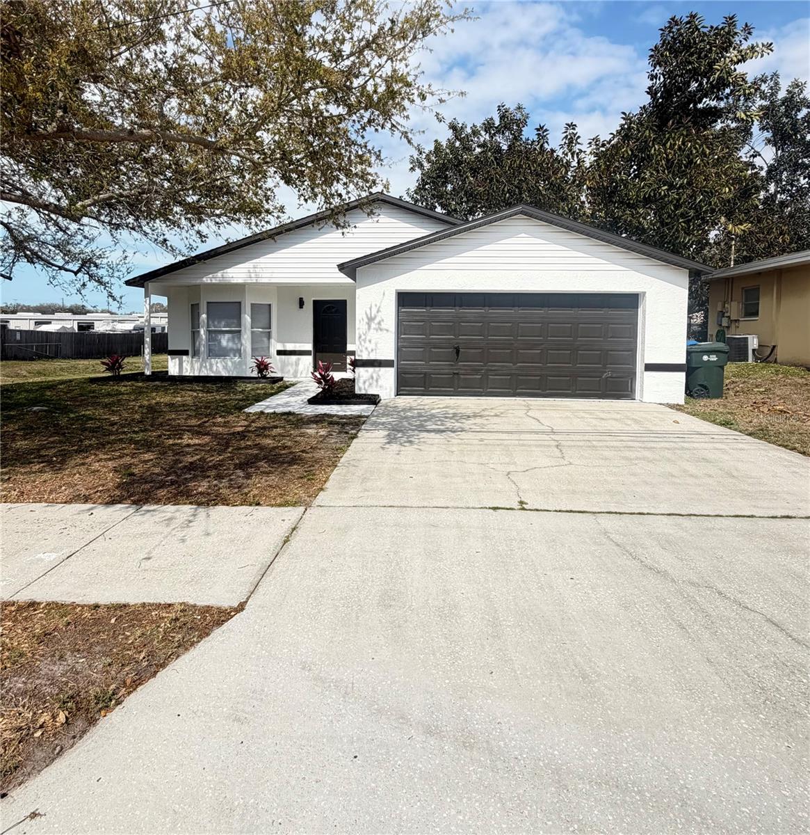 MYRTLEDALE - Residential