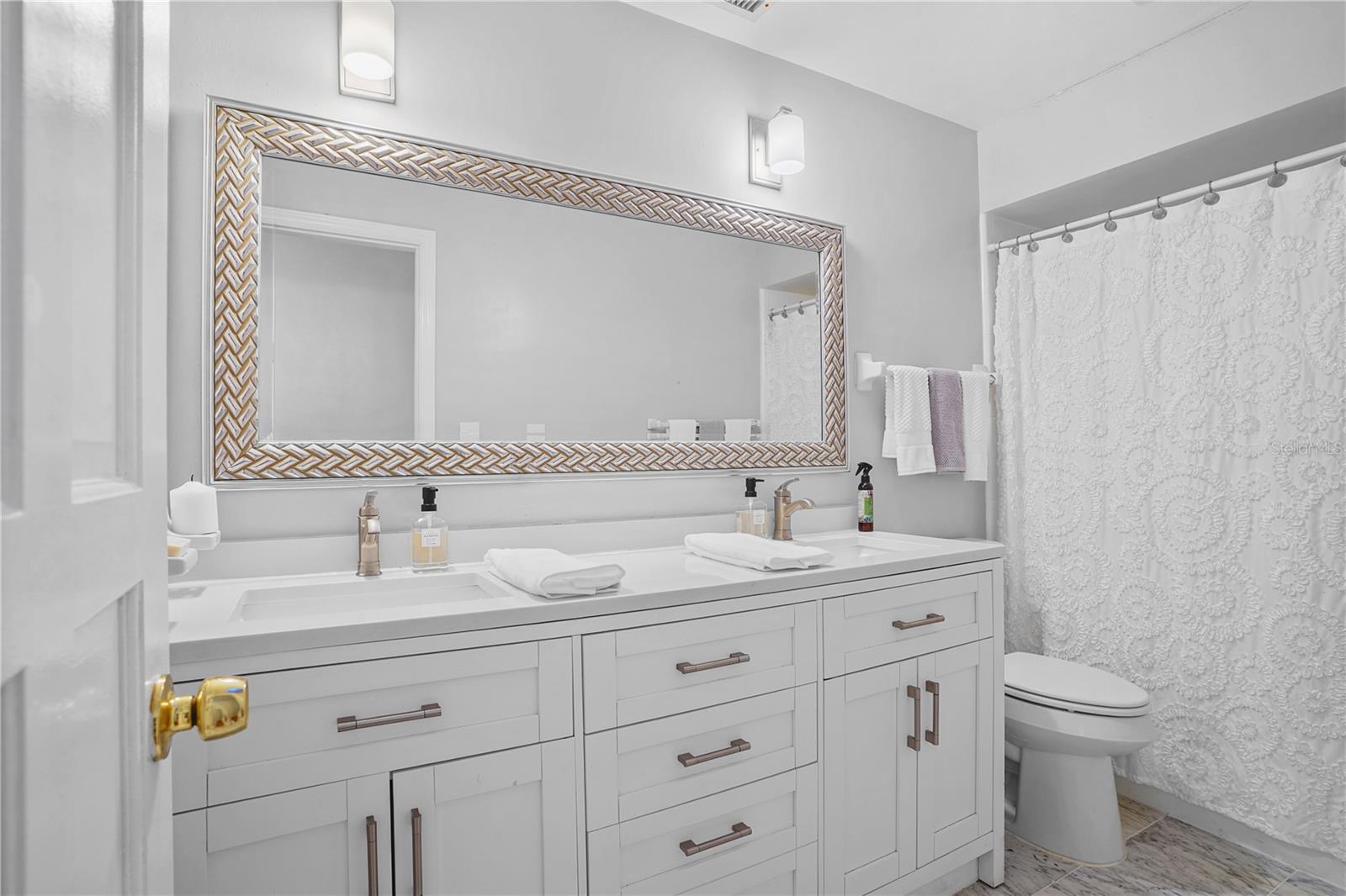 SANLANDO SPGS - Residential