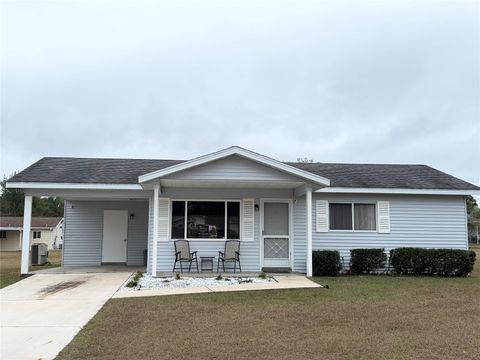 Photo of 8152 SW 106th Street, Ocala, FL 34481 (MLS # OM690699)