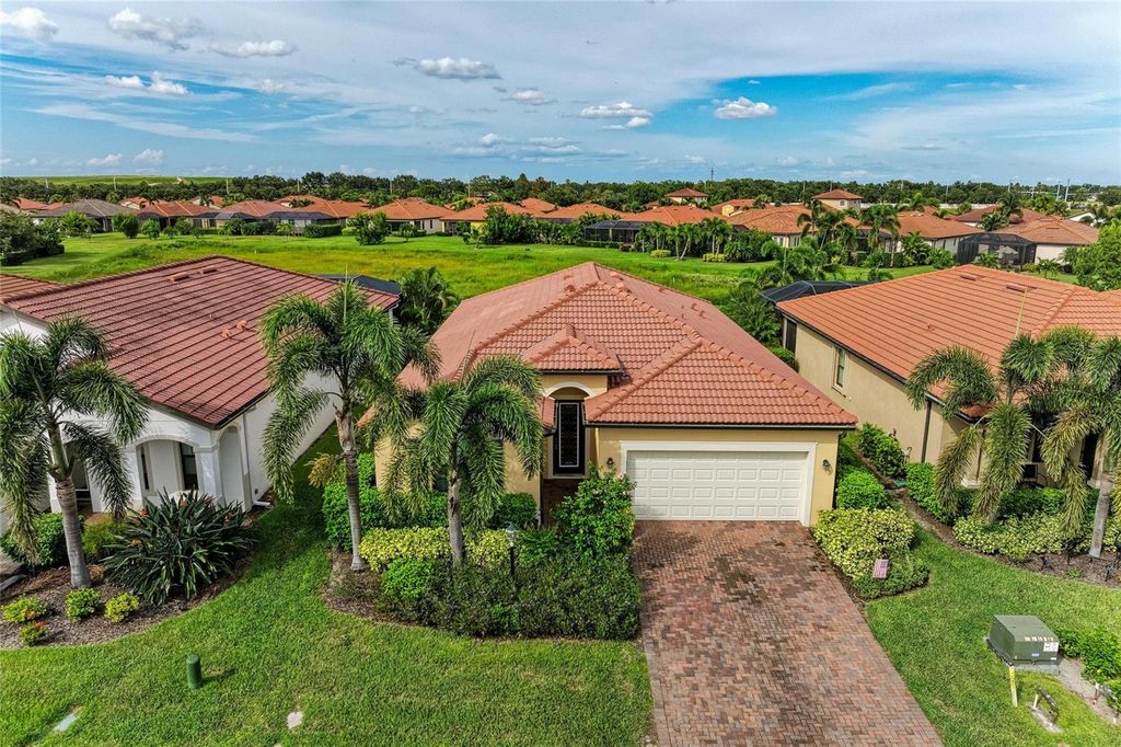 Photo of 10221 Loch Lomond Drive, Bradenton, FL 34211 (MLS # A4665953)