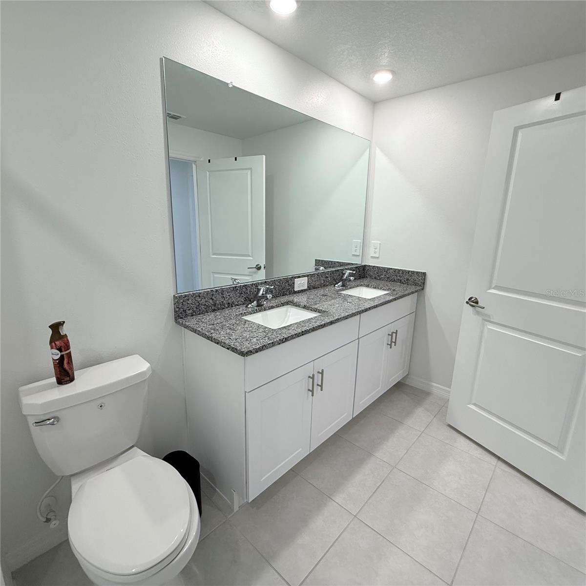 ABBOTT SQUARE PH 2 - Residential