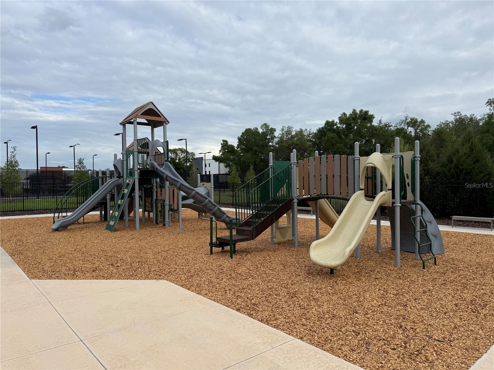 ABBOTT SQUARE PH 2 - Residential