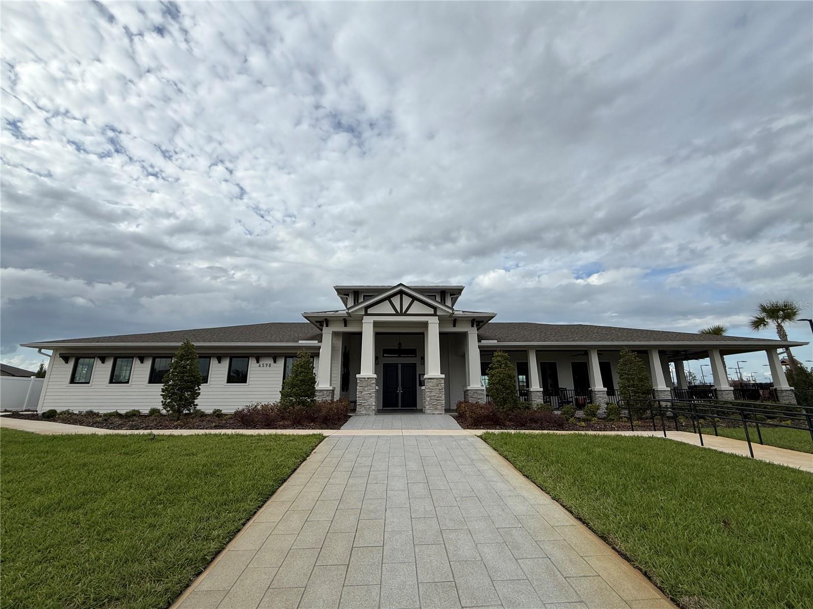 ABBOTT SQUARE PH 2 - Residential