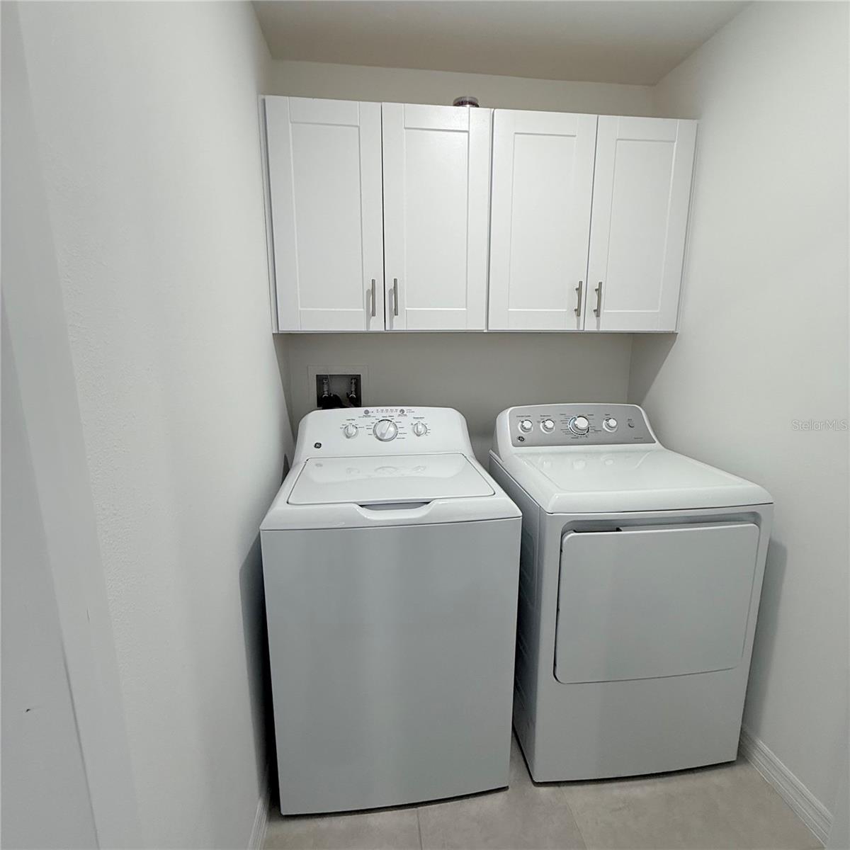 ABBOTT SQUARE PH 2 - Residential