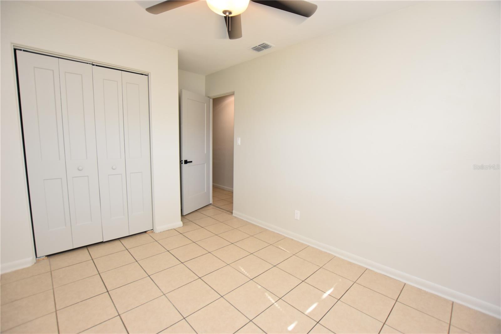 FLAMINGO HTS - Residential Lease