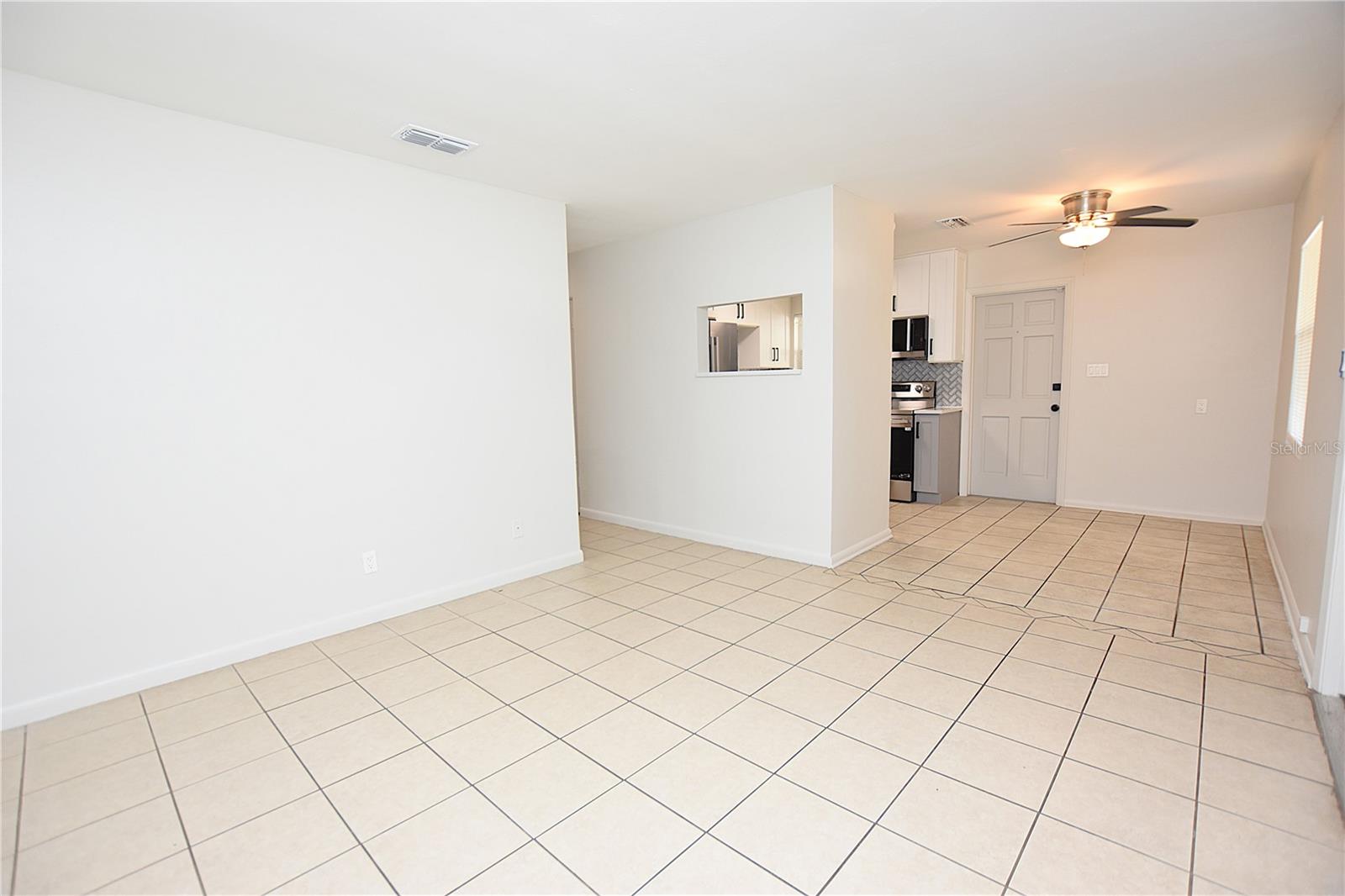 FLAMINGO HTS - Residential Lease