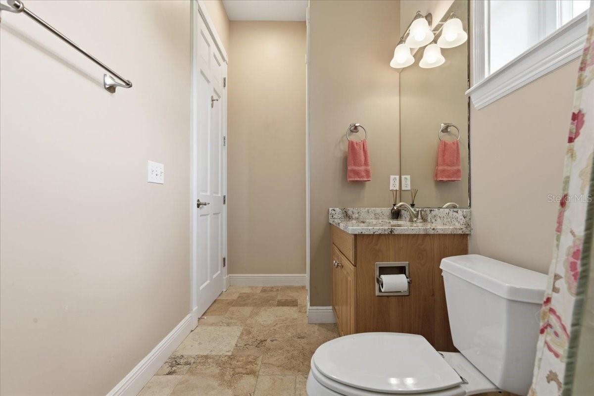 LAKES OF KEYSTONE - Residential