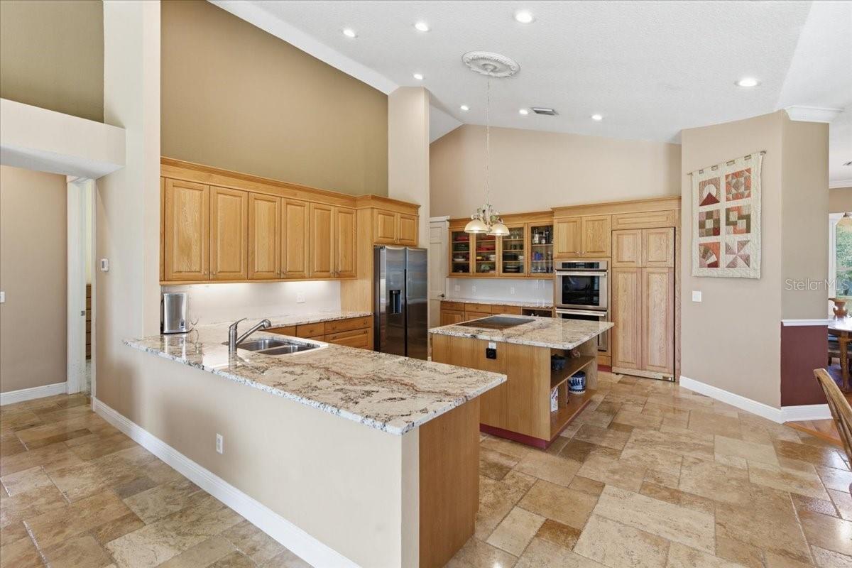 LAKES OF KEYSTONE - Residential
