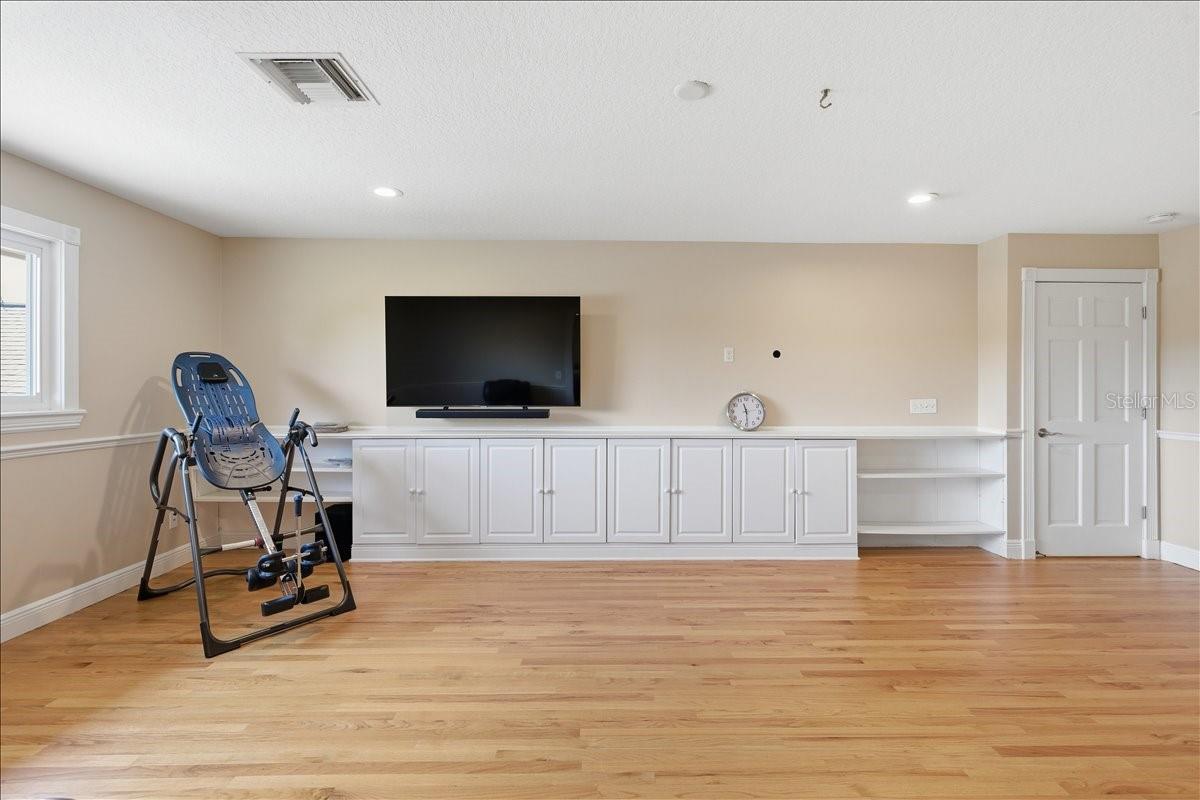 LAKES OF KEYSTONE - Residential