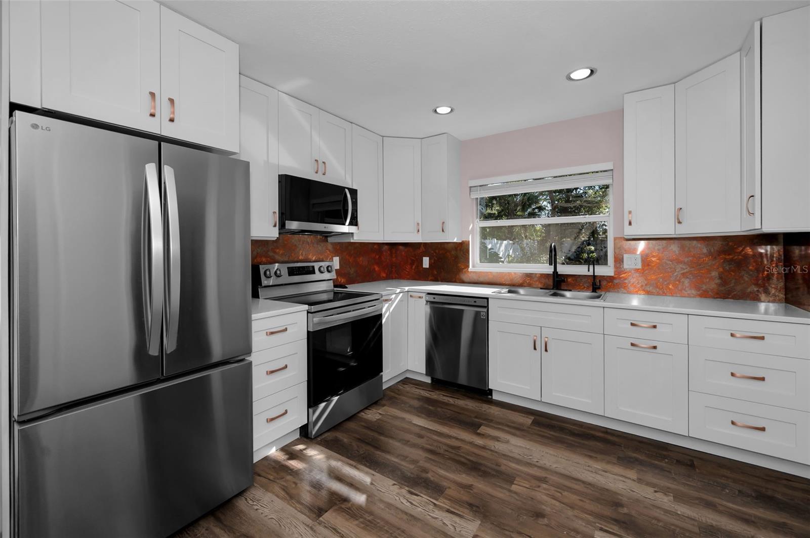 BELLE TERRE - Residential