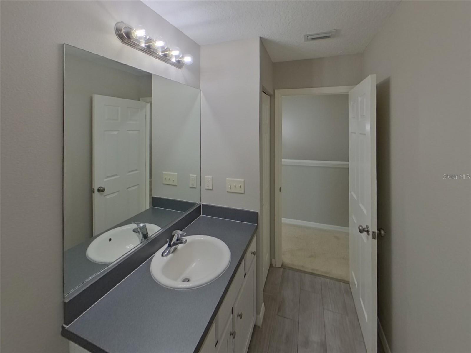 CORTEZ LANDINGS - Residential Lease