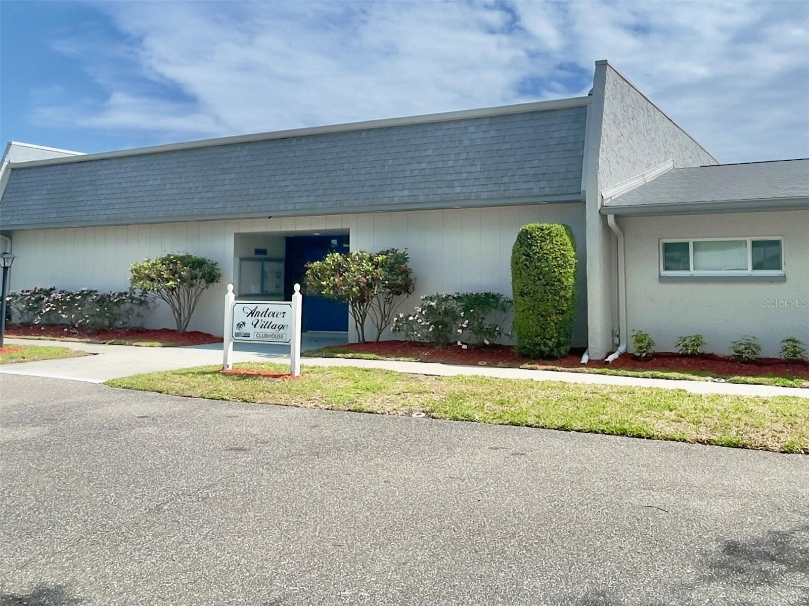 1223 QUEEN ANNE DRIVE C
