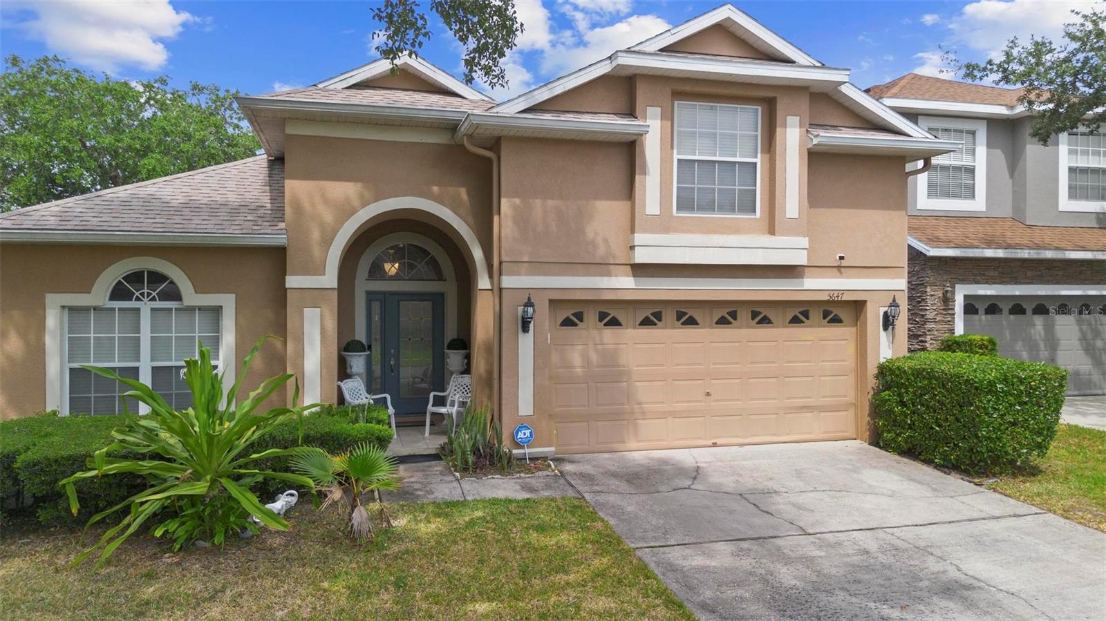 5647 BERWOOD DRIVE