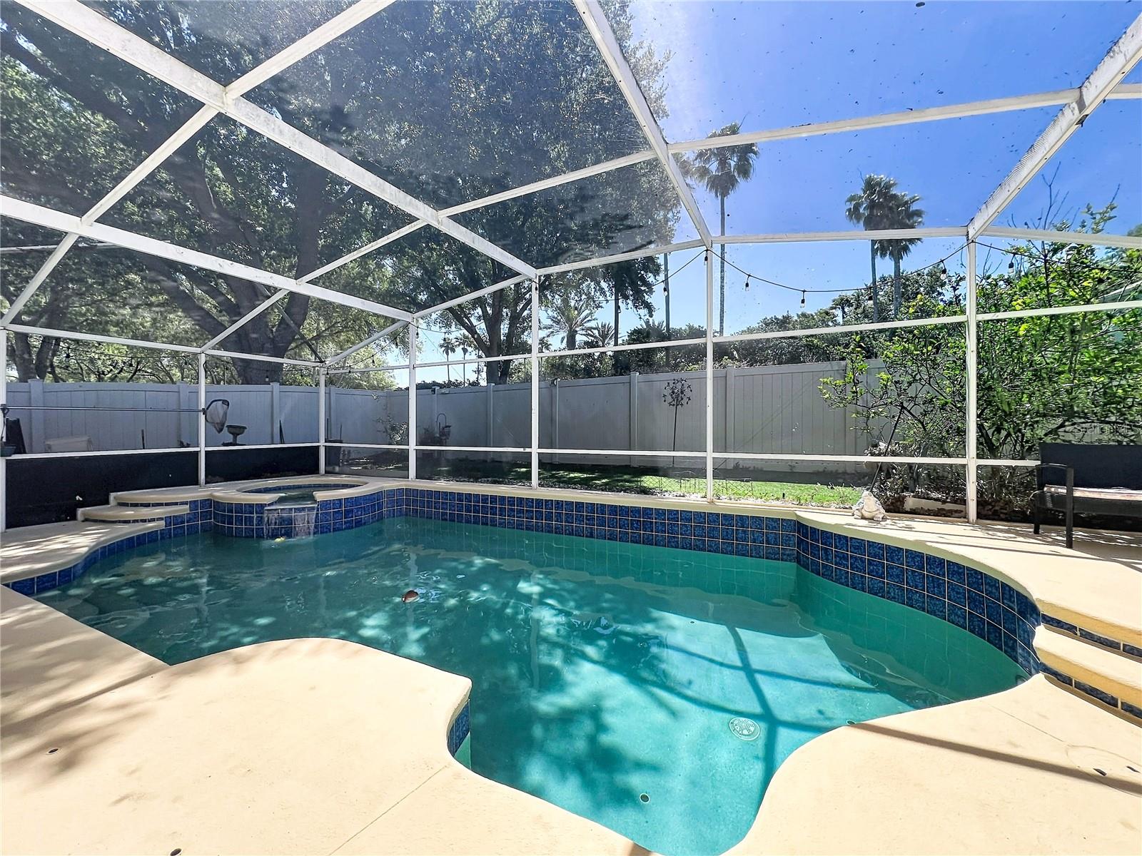 HAMPTON ESTATES - Residential