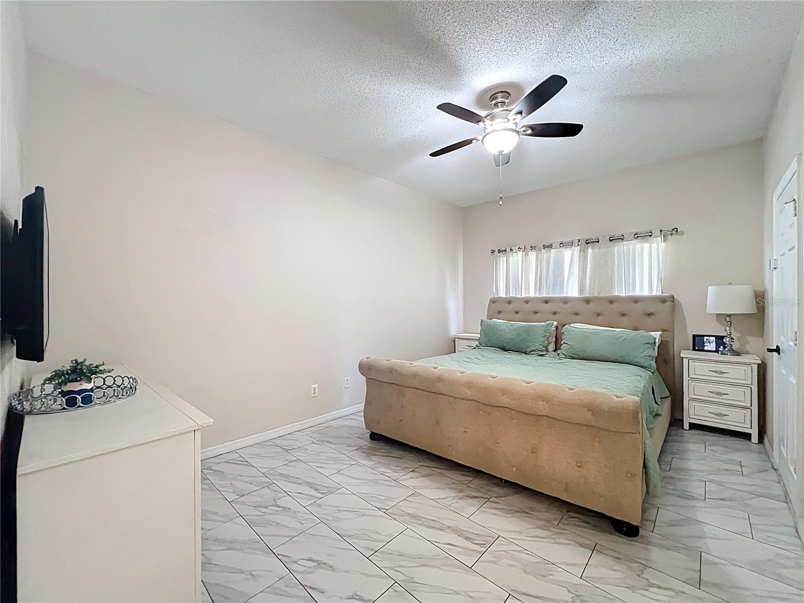 HAMPTON ESTATES - Residential