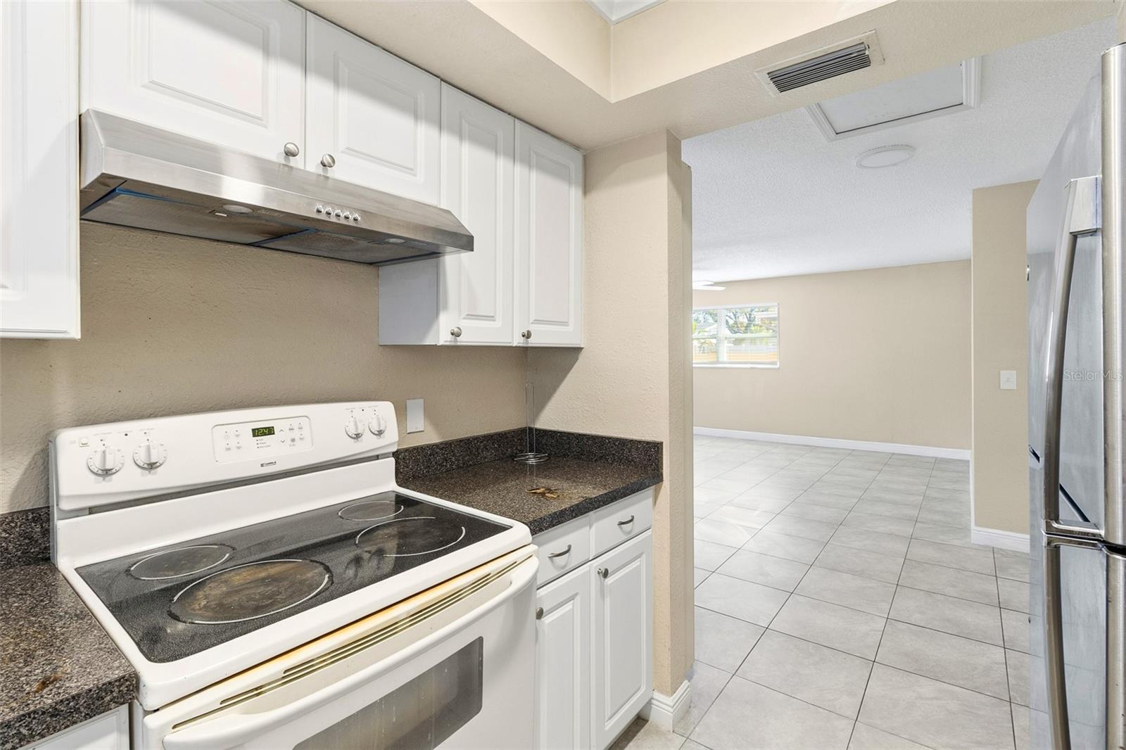 GARDEN MANOR SEC 3 BLK 4 PT REP - Residential