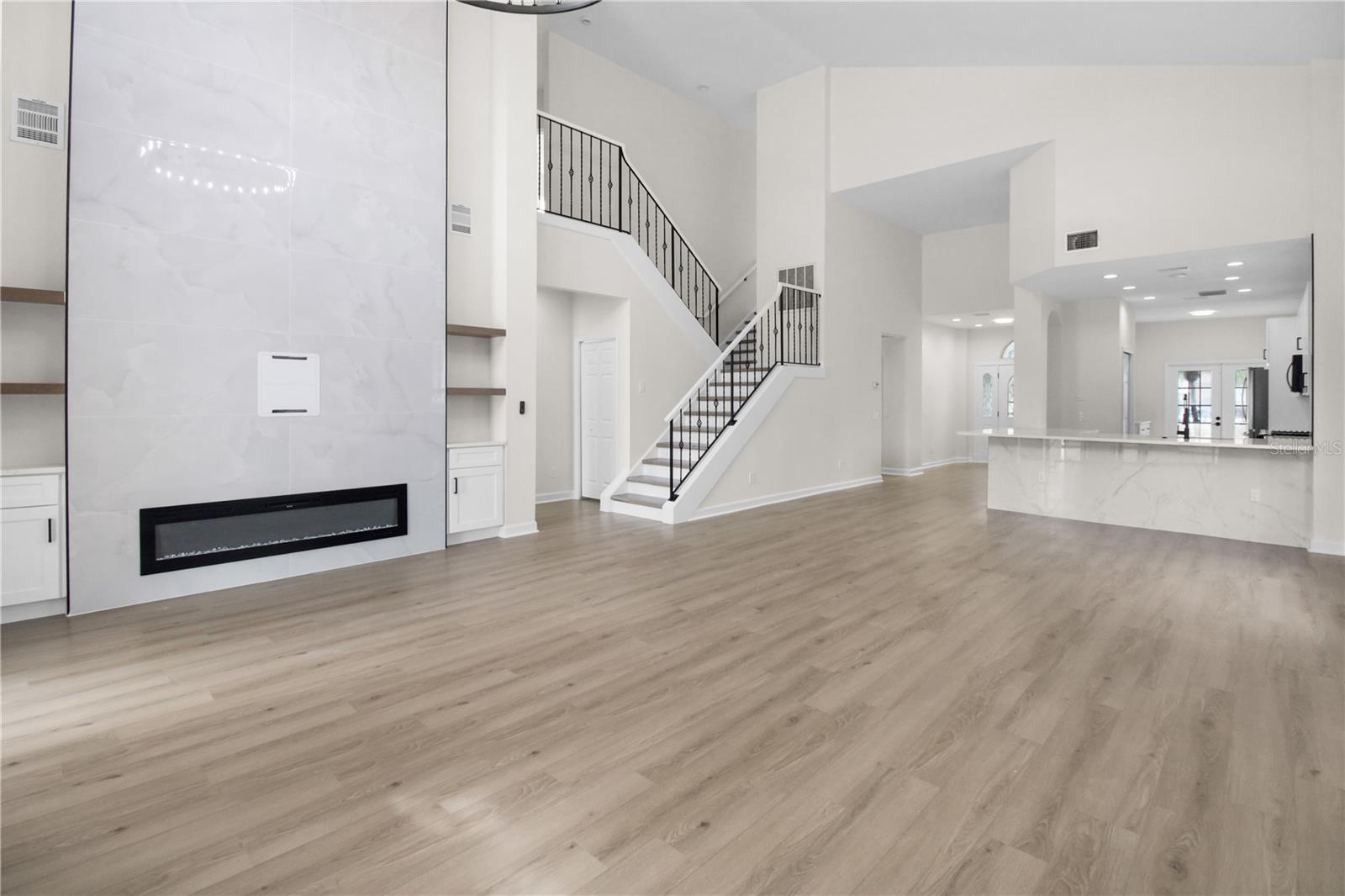 BAYOU CLUB ESTATES TRACT 5, PHASE 1 - Residential