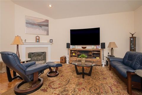 A home in ELLENTON