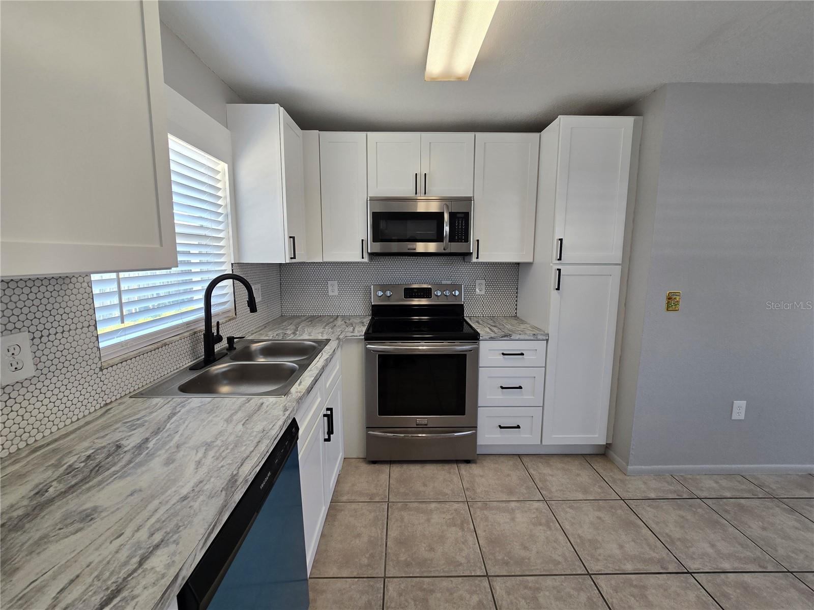 TAMPA TARPON SPGS LAND CO - Residential