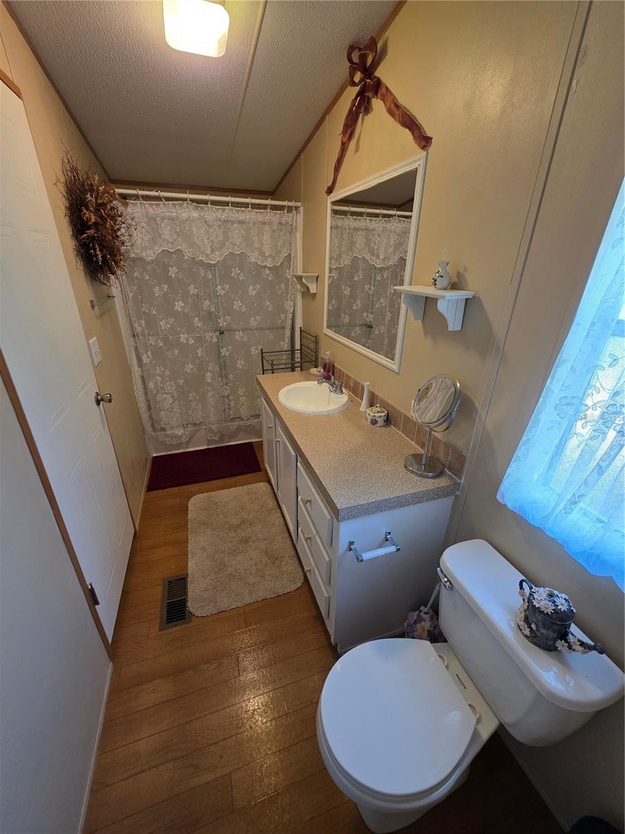 PANA-COO-CHEE RETREATS UN 1 - Residential