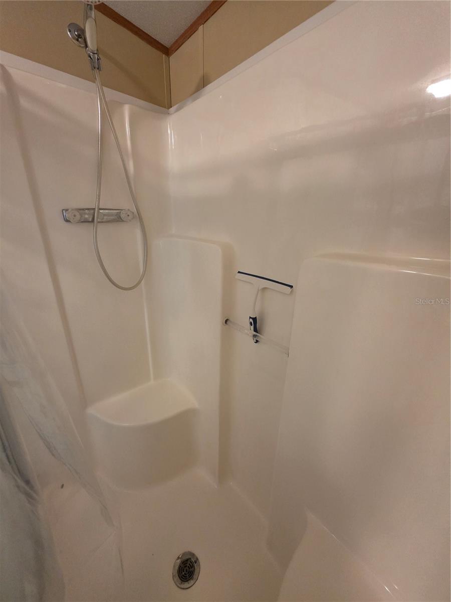 PANA-COO-CHEE RETREATS UN 1 - Residential