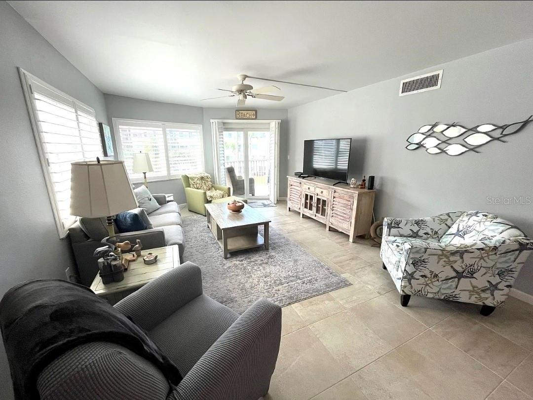1250 N PORTOFINO DRIVE 301
