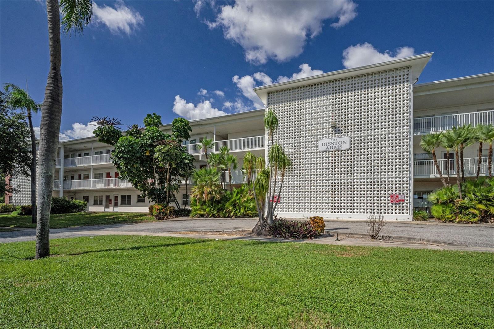 DISSTON ARMS APTS CONDO - Residential