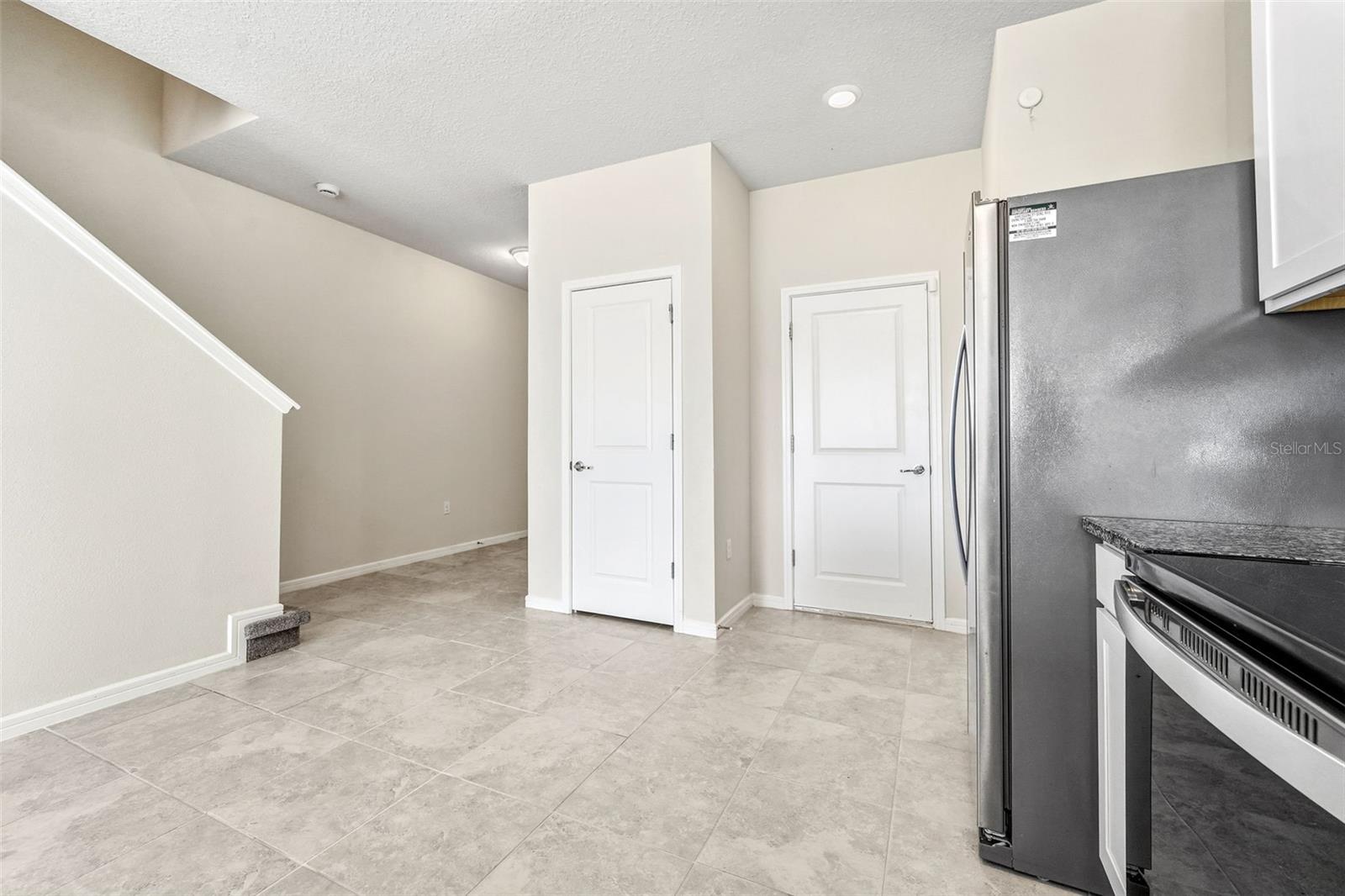 CHAPEL XING PRCL 5 - Residential Lease