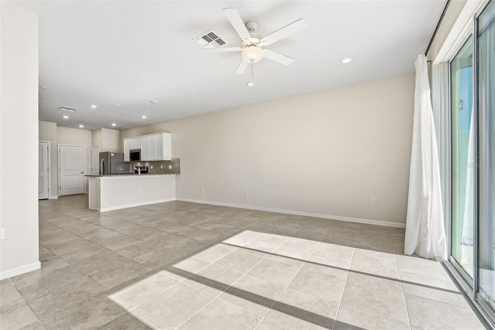 CHAPEL XING PRCL 5 - Residential Lease