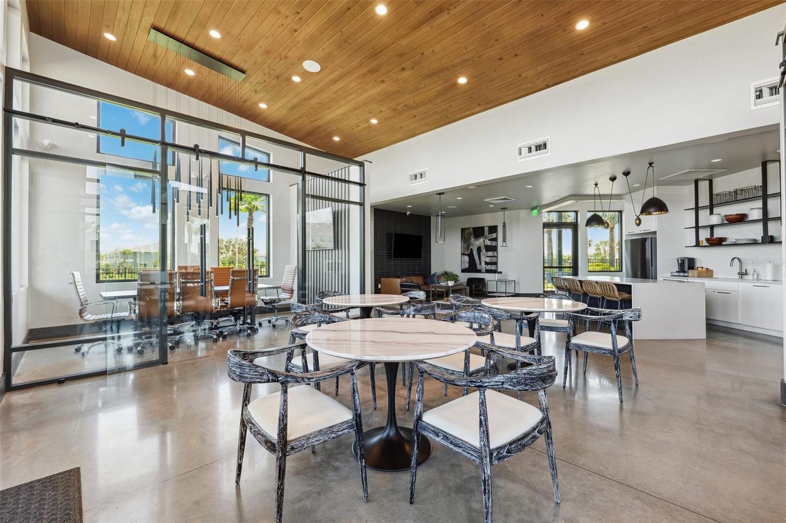 CHAPEL XING PRCL 5 - Residential Lease