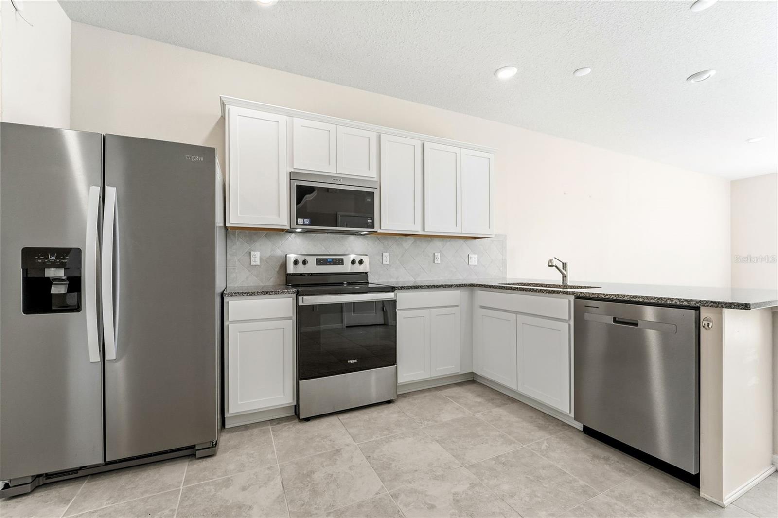 CHAPEL XING PRCL 5 - Residential Lease